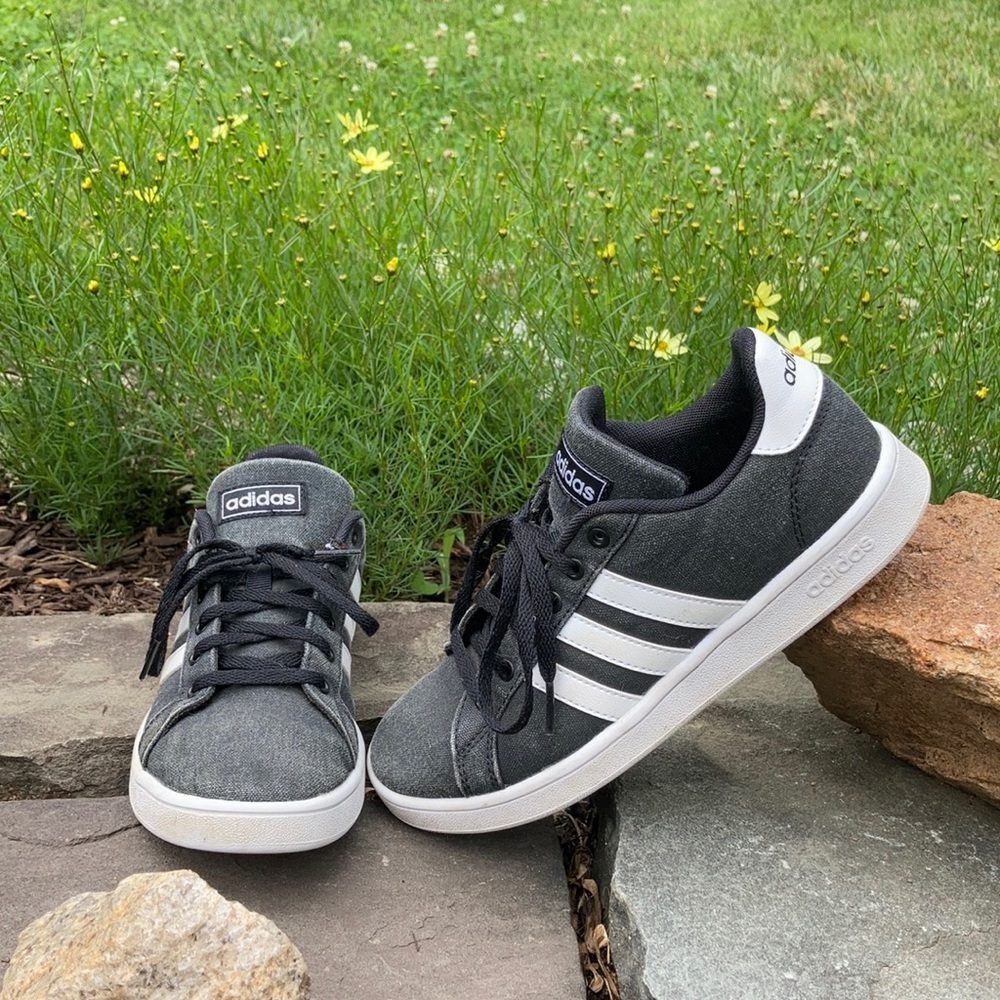 Kids adidas sneakers
